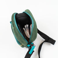 ルーカ ブリーチコード・ユーティリティ・ポーチ エメラルドグリーン RVCA BLEACHED CORD UTILITY POUCH