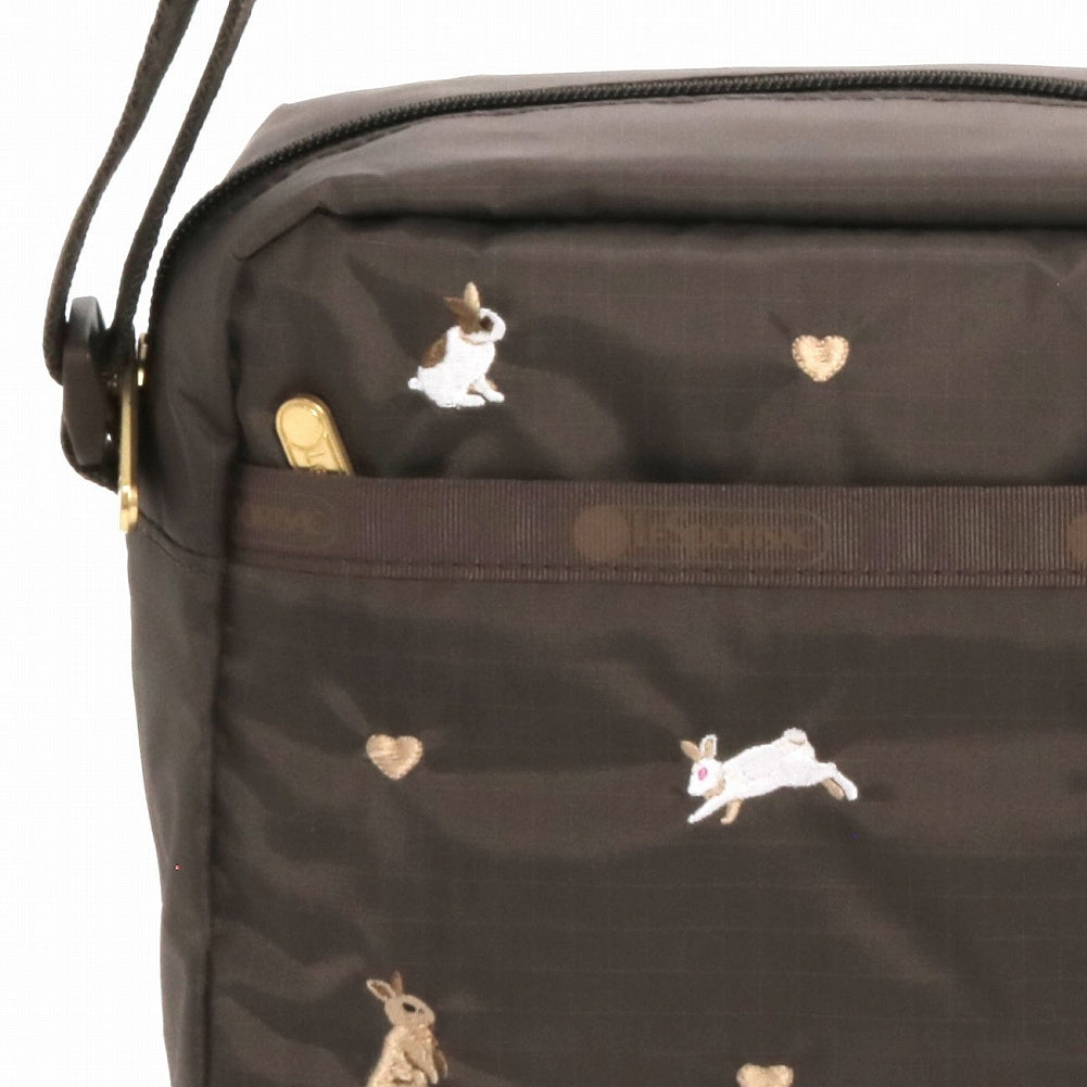LeSportsac レスポートサック ショルダーバッグ 2434 DANIELLA CROSSBODY HD84 BUNNY EMBROIDERY